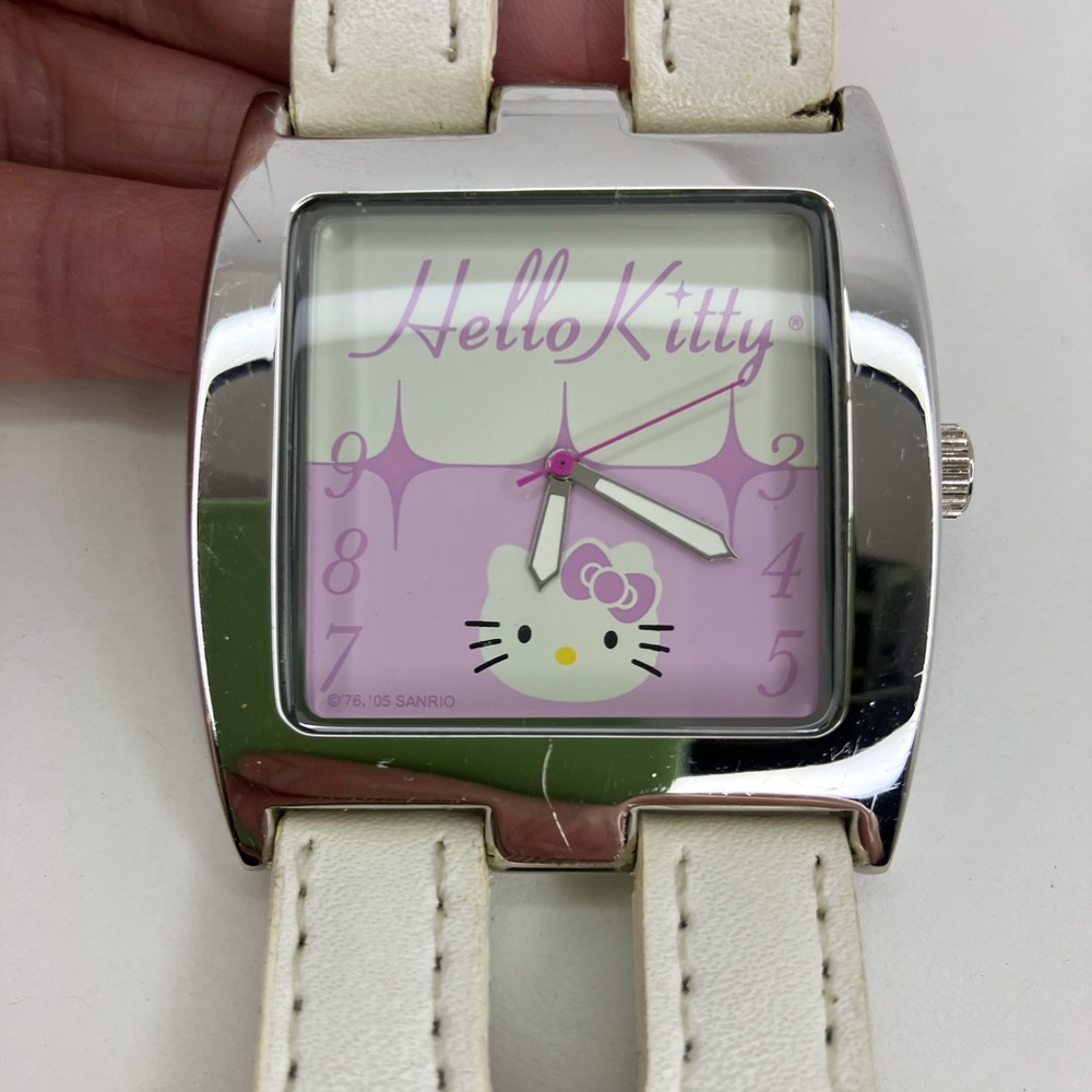 Vintage Sanrio Hello Kitty Pink and White Square Face Watch
